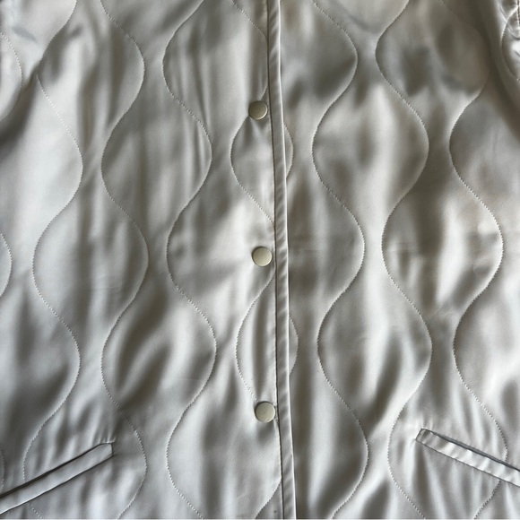 Armani Cream Quilted Jacket | Minimalist Elegant Outerwear | Size Medium - Picture 7 of 9